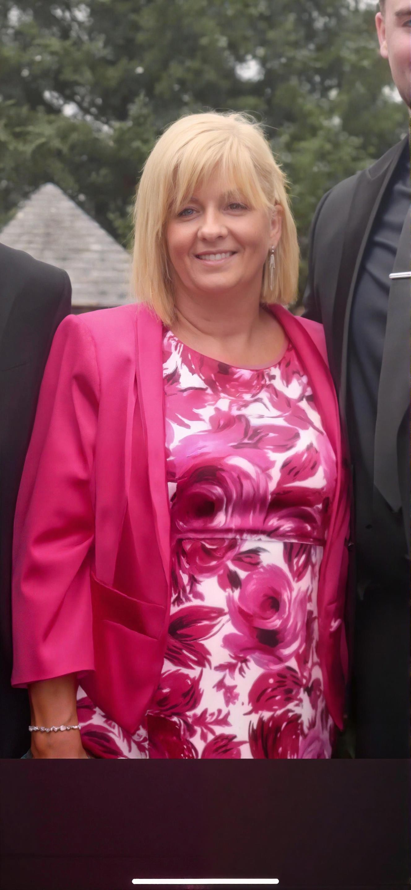 lynne brooks